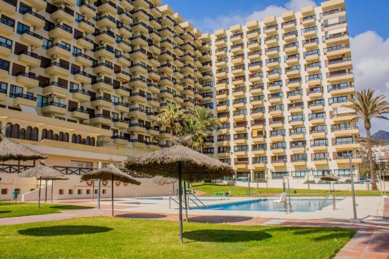Aloha Playa Apartment With Ocean Views And Pools Benalmádena Exteriér fotografie